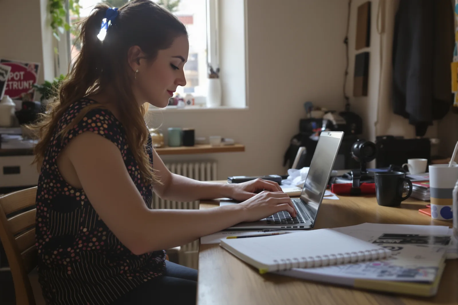 Como Escrever Estudos de Caso com IA: Guia Prático para Marketers